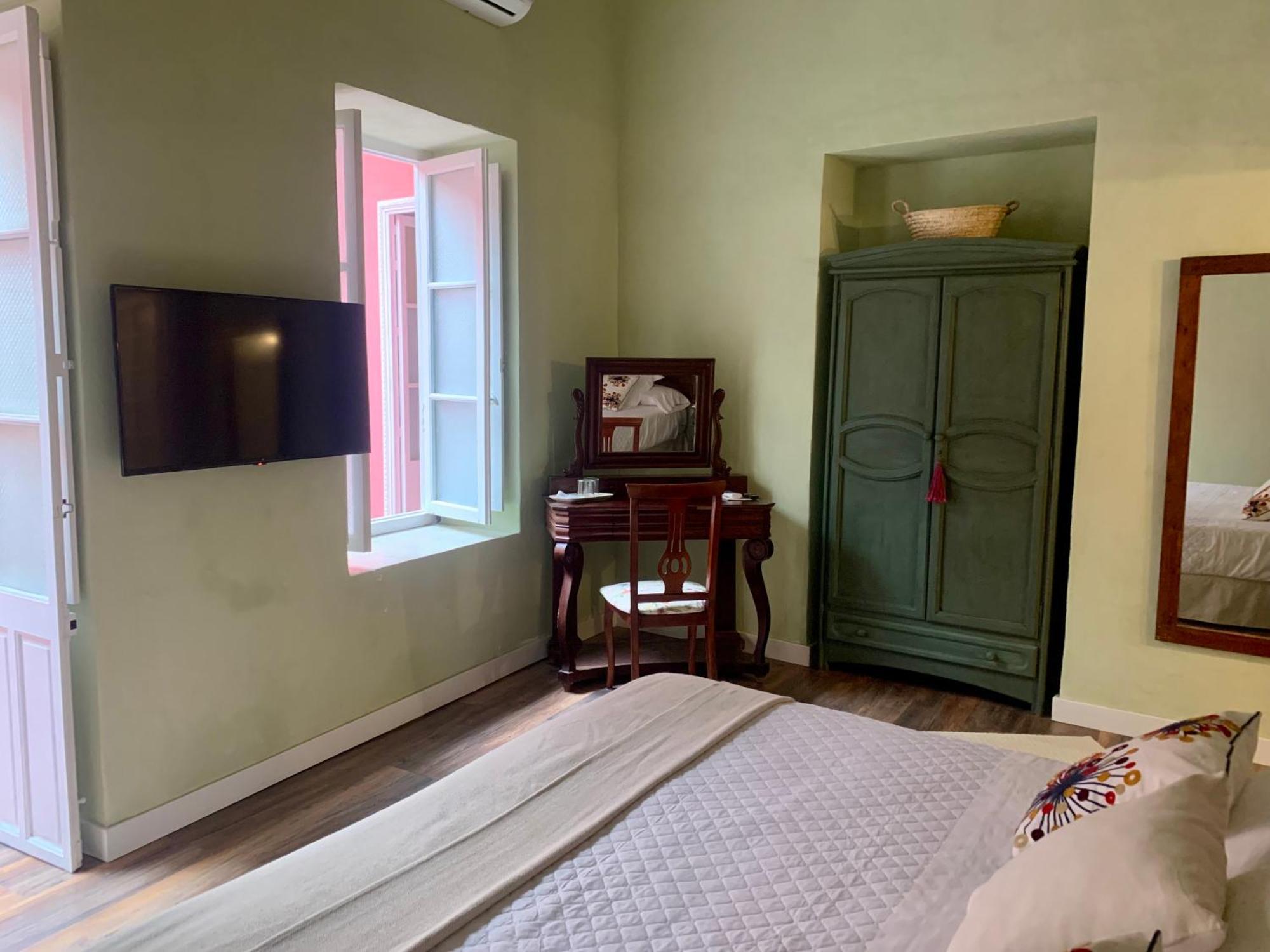Patios Del Agua Bed & Breakfast El Puerto de Santa Maria Ngoại thất bức ảnh